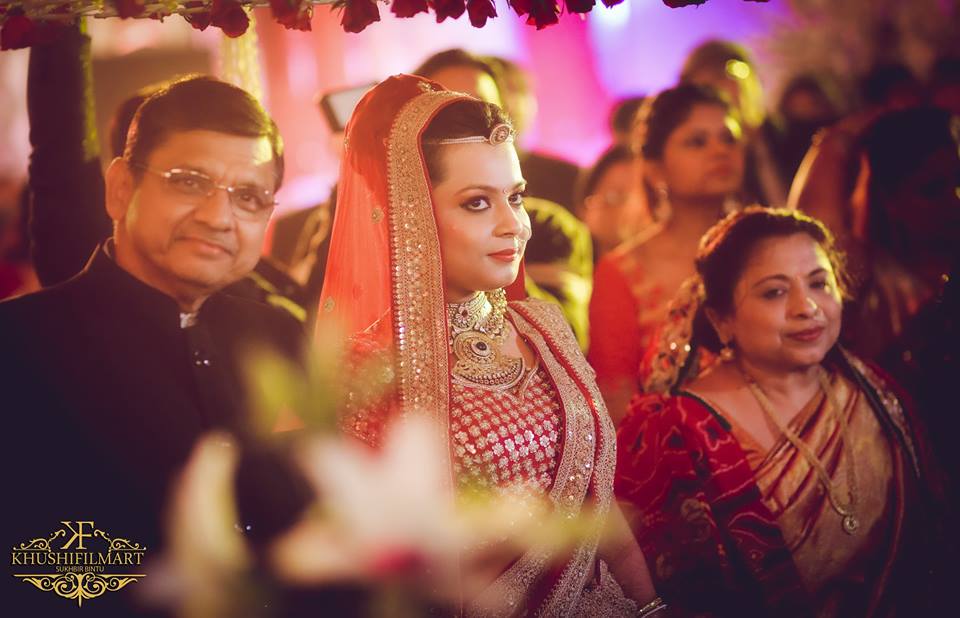 The bride strikes a pose! by Sukhi Singh Wedding-photography | Weddings Photos & Ideas