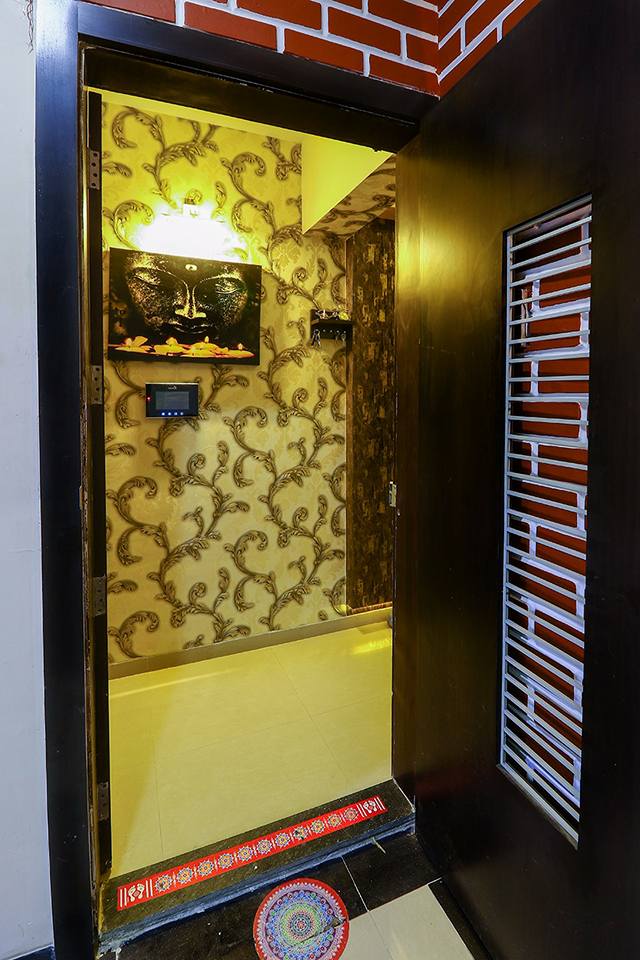 Welcome to Art World by Wood Works Club Indoor-spaces Modern | Interior Design Photos & Ideas