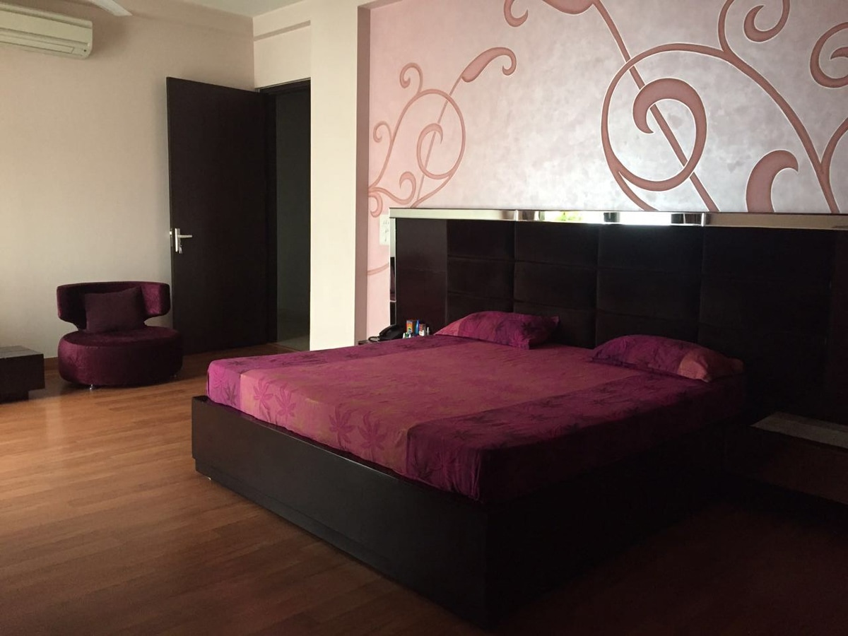 A simple bedroom! by Nikita Bedroom Minimalistic | Interior Design Photos & Ideas