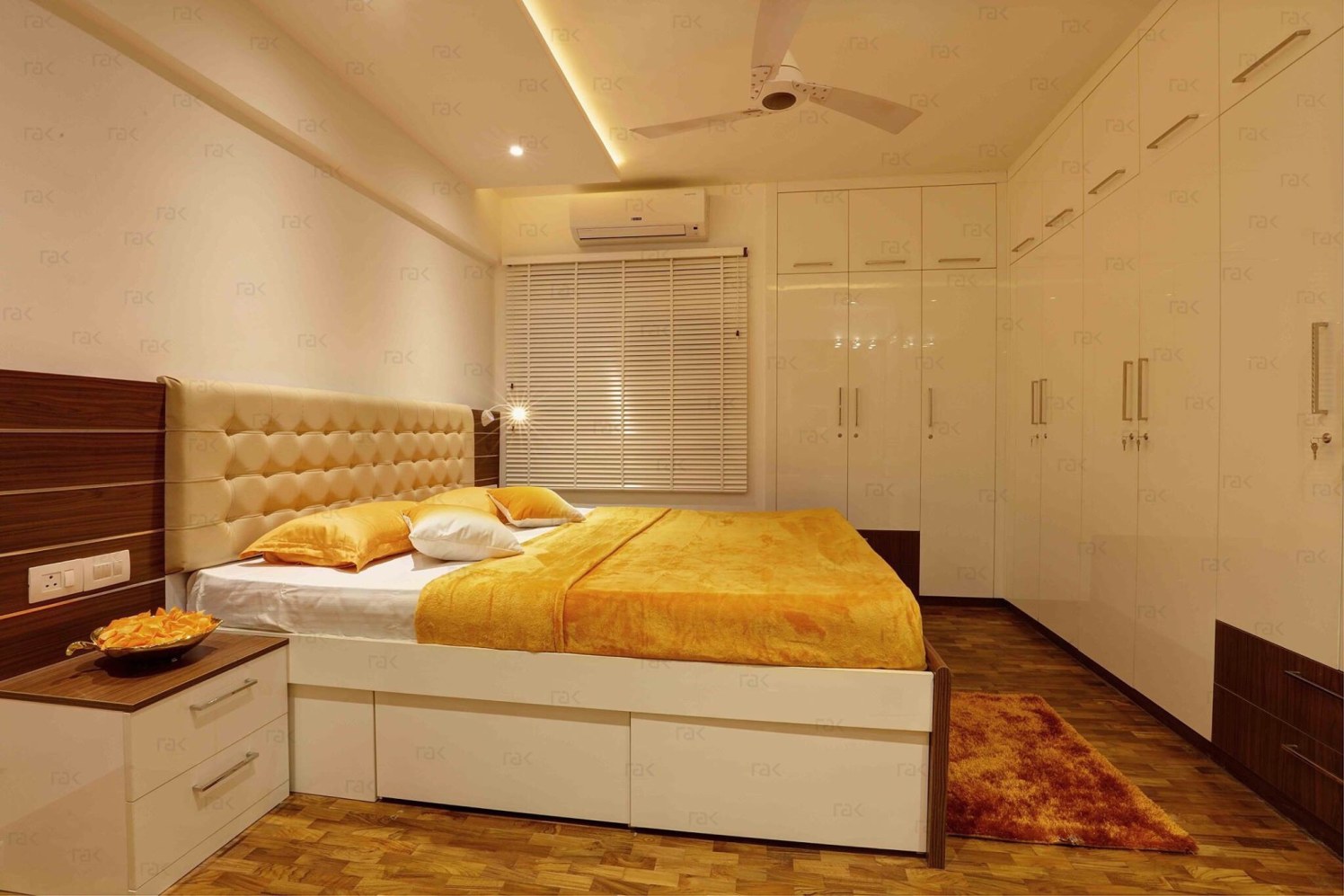 Queen Size Masterpiece by Right Choice Enterprises Contemporary | Interior Design Photos & Ideas