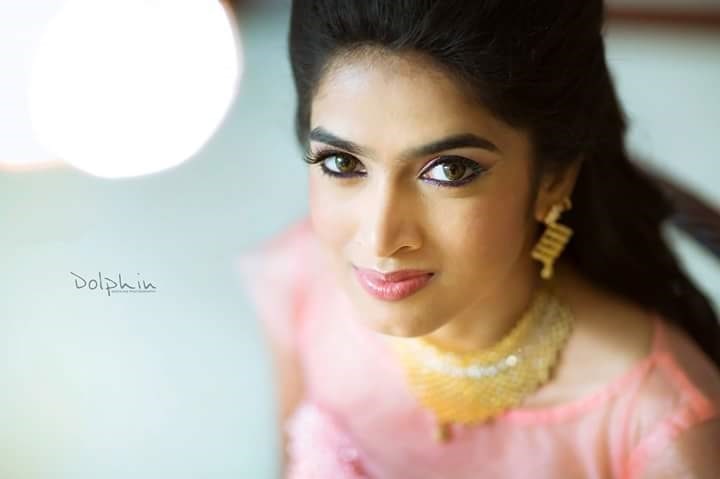 Pretty pink by Dolphin Photography Wedding-photography | Weddings Photos & Ideas