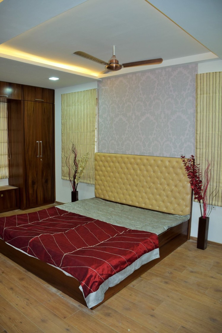 Low Rise Bed With Wooden Flooring by Icraft Desginz and interiors Bedroom Modern | Interior Design Photos & Ideas