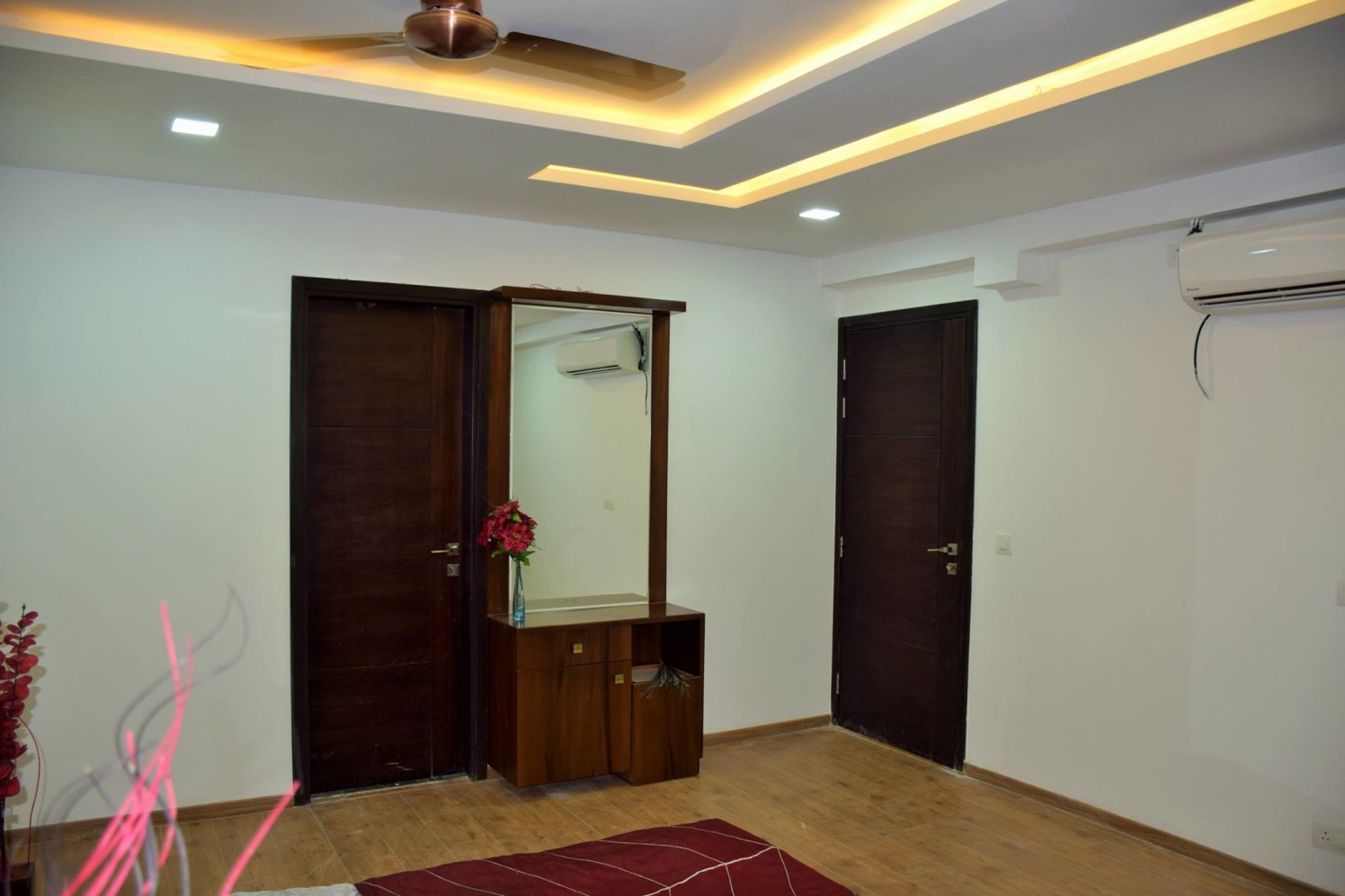 Classic by Icraft Designz and Interiors Contemporary | Interior Design Photos & Ideas