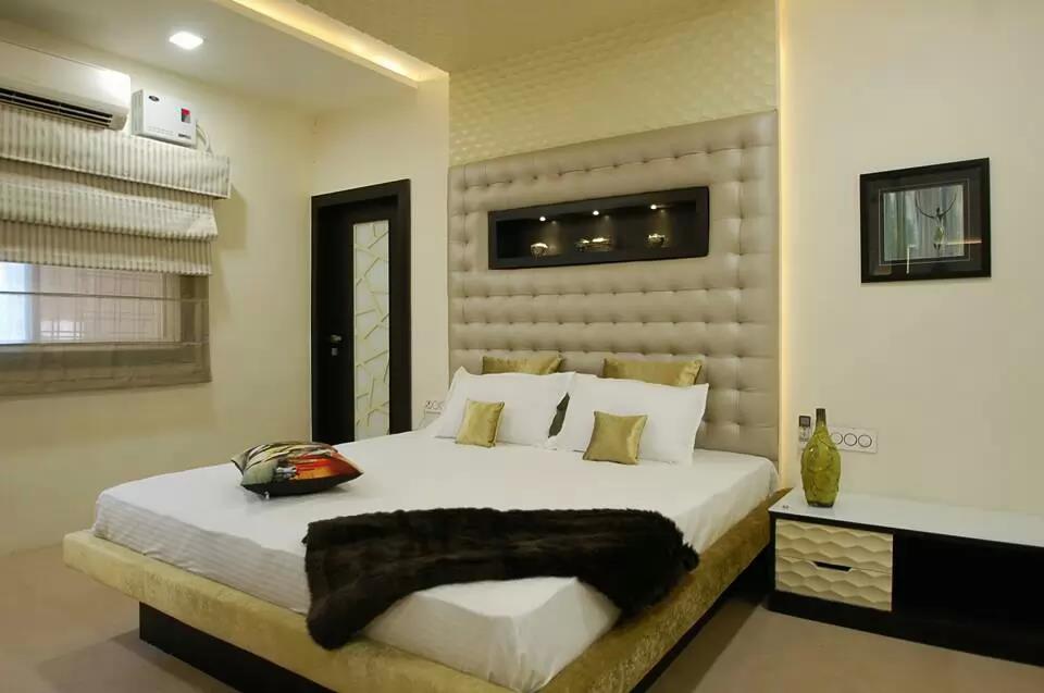 White And Beige Shaded Bedroom Space by Icraft Desginz and interiors Bedroom Modern | Interior Design Photos & Ideas