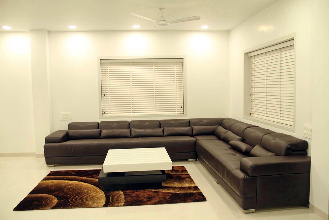 King Sofa by DesignInterio Contemporary | Interior Design Photos & Ideas