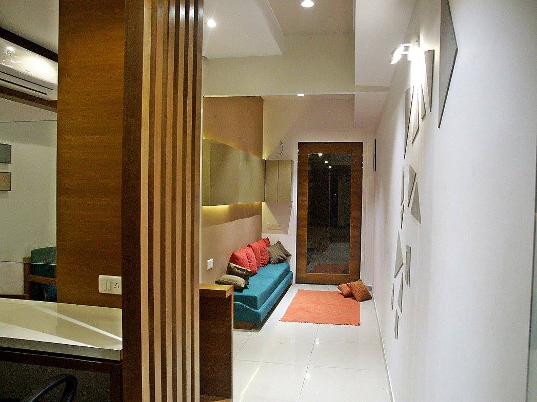Reception With Broken Glasswork On Wall by Ankita Patel Contemporary | Interior Design Photos & Ideas