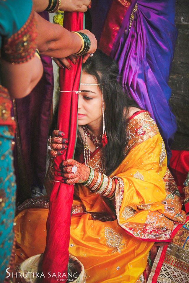 Divine reverence by Shrutika Sarang Photography Wedding-photography | Weddings Photos & Ideas