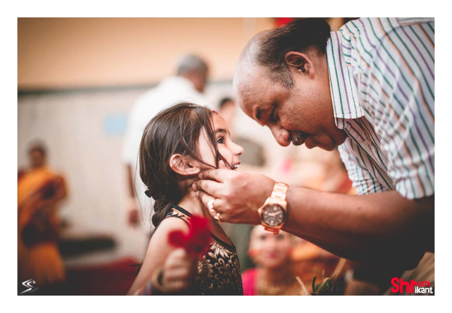 Wedding guest! by Silverline Photography Wedding-photography | Weddings Photos & Ideas