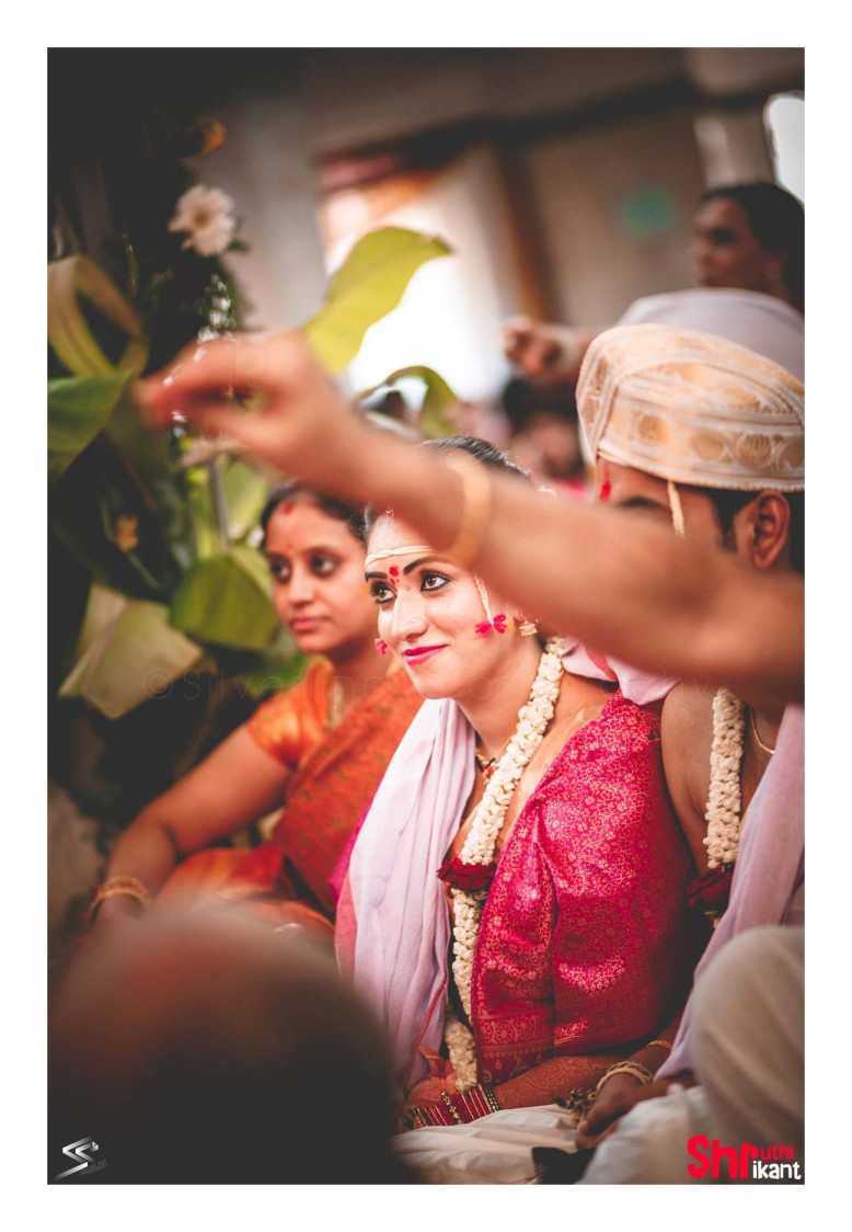 A traditional glance! by Silverline Photography Wedding-photography | Weddings Photos & Ideas