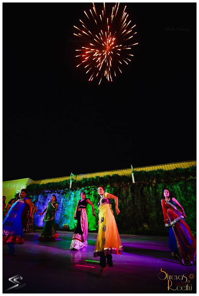 Dancing glory! by Silverline Photography Wedding-photography | Weddings Photos & Ideas