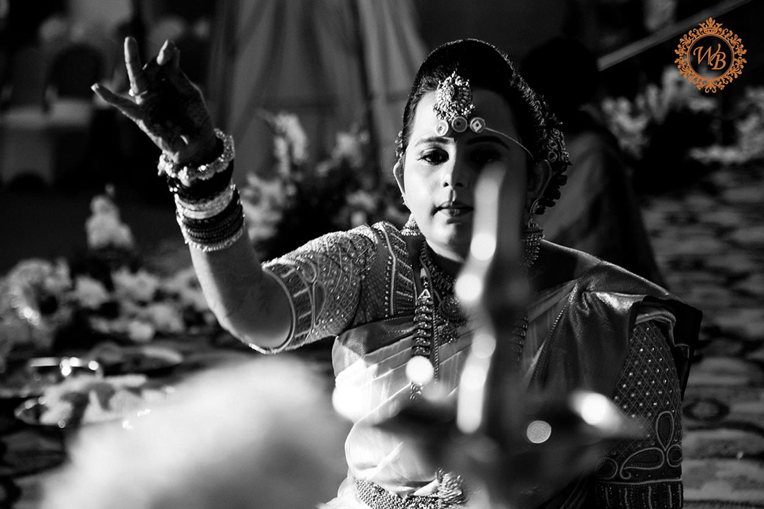 Into the holy fire! by Wedding Bellz Wedding-photography | Weddings Photos & Ideas