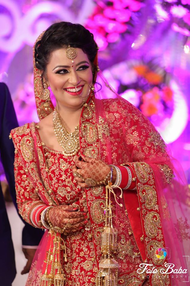 Embroidered lehenga by Foto Baba Photography Wedding-photography Bridal-jewellery-and-accessories | Weddings Photos & Ideas