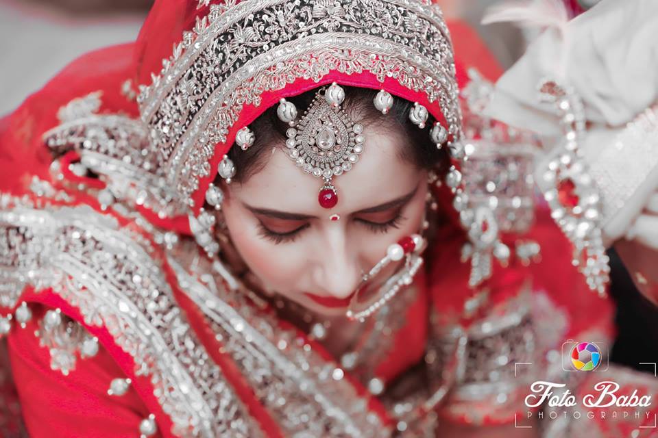 The heavy embroidered lehenga by Foto Baba Photography Wedding-photography Bridal-makeup | Weddings Photos & Ideas