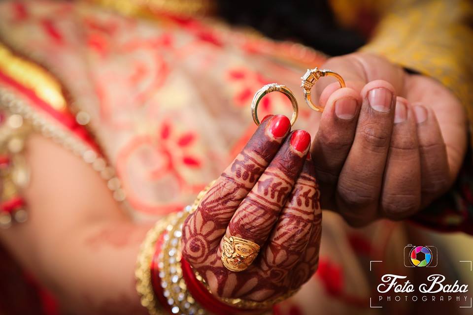 Engagement rings by Foto Baba Photography Bridal-jewellery-and-accessories | Weddings Photos & Ideas