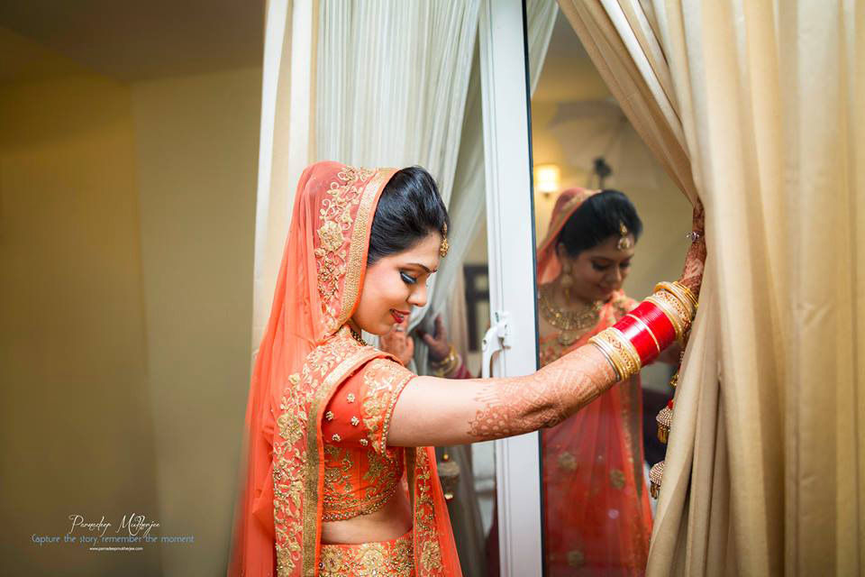 Simplicity and sophistication! by Parnadeep Mukherjee Photography Wedding-photography | Weddings Photos & Ideas