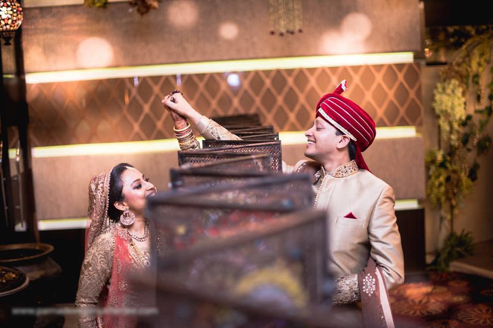 Barriers in love! by Parnadeep Mukherjee Photography Wedding-photography | Weddings Photos & Ideas