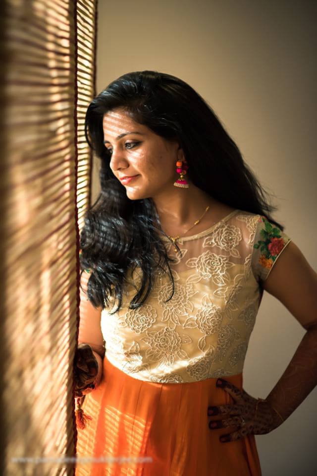 Shy bride! by Parnadeep Mukherjee Photography Wedding-photography | Weddings Photos & Ideas