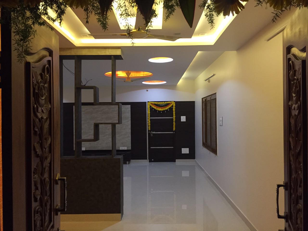 The Great Entrance by De Signed Nest Modern Minimalistic | Interior Design Photos & Ideas