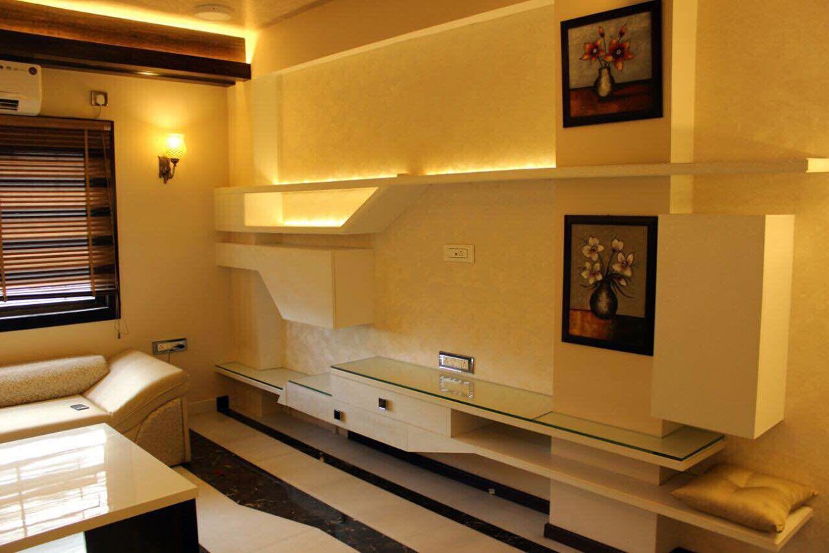 Royal Living by Rishi Mukherjee Living-room Vintage | Interior Design Photos & Ideas