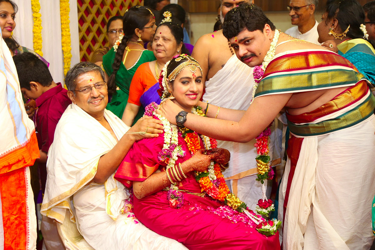 Mangalsutra Ceremony by Arrman Sameer Wedding-photography | Weddings Photos & Ideas