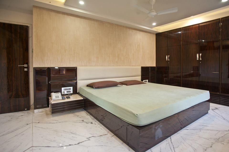 Bedroom With Marble Flooring by Nikeeta Mehta Bedroom Modern | Interior Design Photos & Ideas