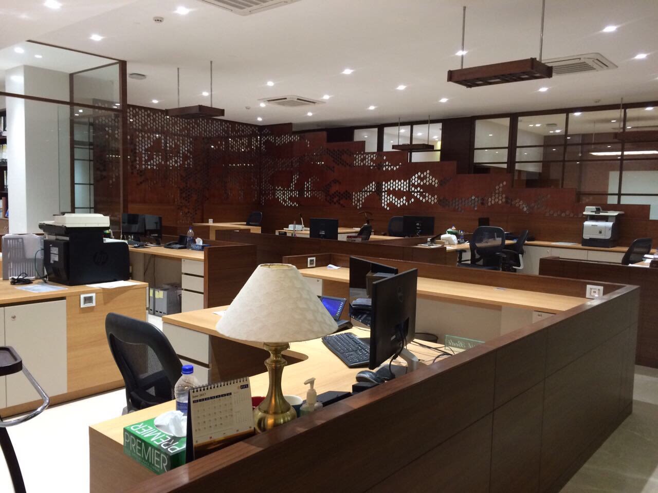 Wooden Design Office With Artistic Wooden Panels by Umesh Vishwakarma Contemporary | Interior Design Photos & Ideas