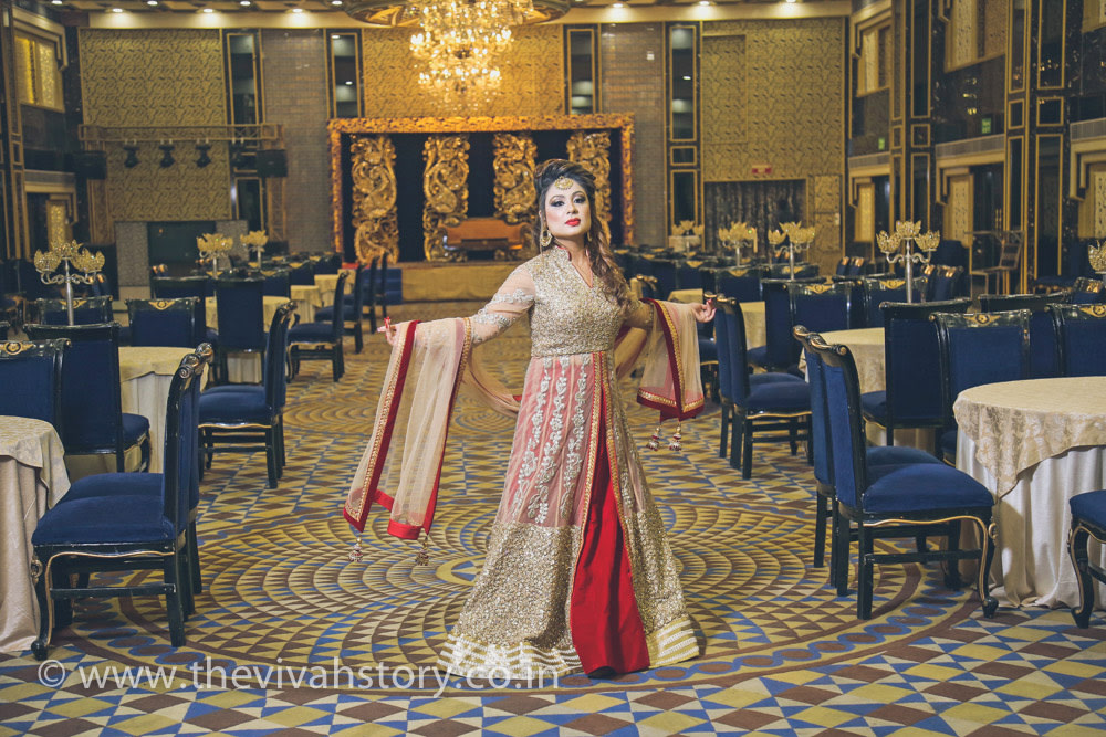 Red And Gold Embroidered Bridal Suit For Wedding Reception by Mohit Wedding-photography Wedding-dresses | Weddings Photos & Ideas