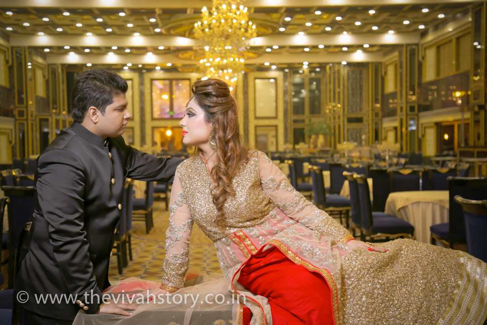 Pose Idea For The Couple by Mohit Wedding-photography | Weddings Photos & Ideas