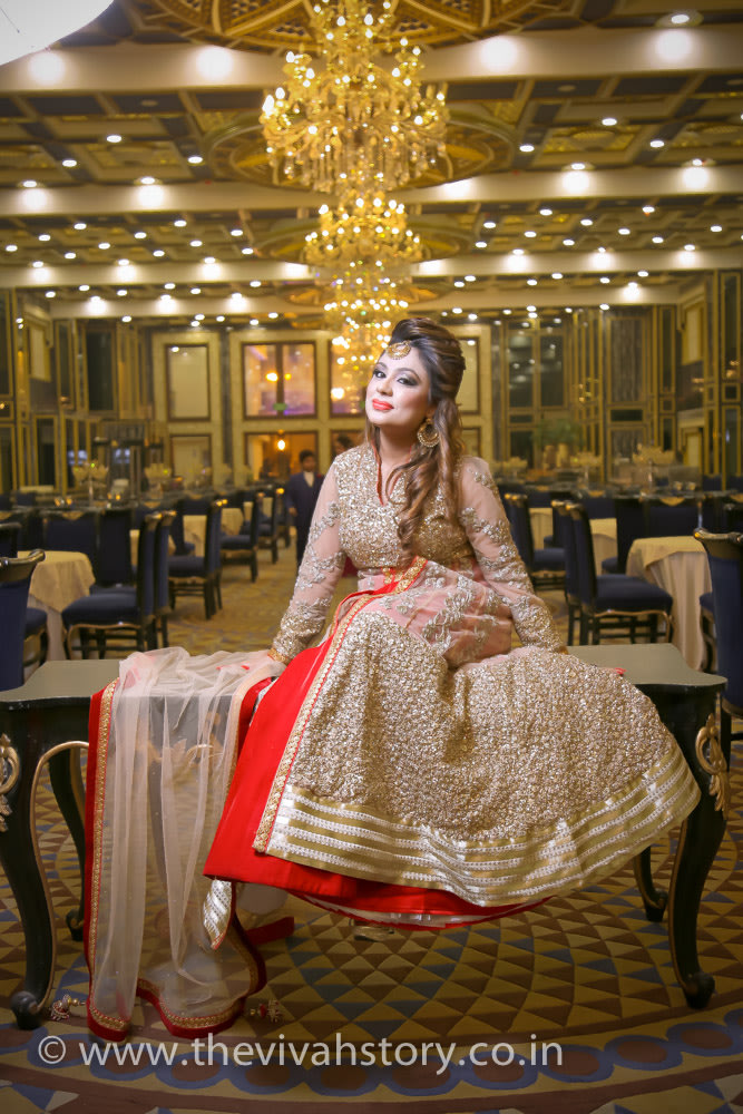 Shimmering Attire For The Bride by Mohit Wedding-photography Wedding-dresses | Weddings Photos & Ideas