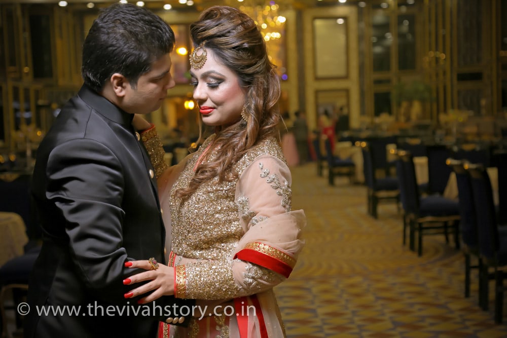 A Gorgeous Gold Mangtikka by Mohit Wedding-photography Bridal-jewellery-and-accessories Bridal-makeup | Weddings Photos & Ideas