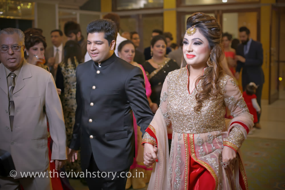 Majestic Entry Of The Couple by Mohit Wedding-photography | Weddings Photos & Ideas