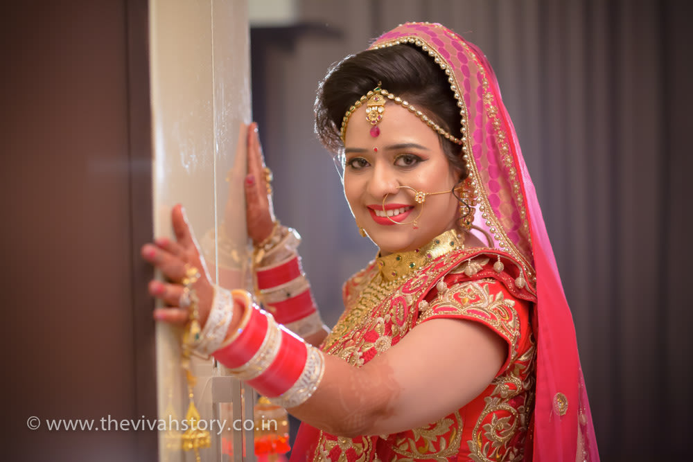 Stunning Makeup Of The Bride On Wedding Day by Mohit Wedding-photography Bridal-jewellery-and-accessories Bridal-makeup | Weddings Photos & Ideas