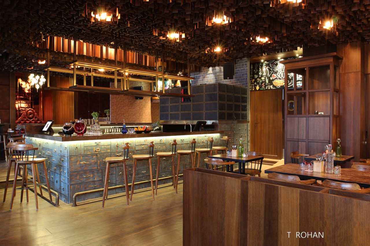 Modern restaurant by Rohan Tapkire Modern | Interior Design Photos & Ideas