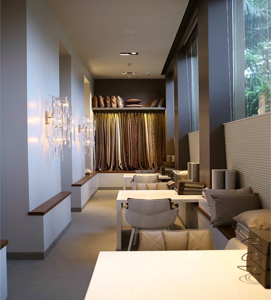 Luxurious Hall by Siraj Modern | Interior Design Photos & Ideas