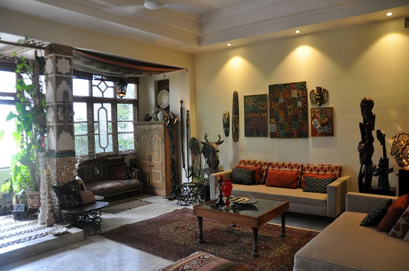 Vintage Living Room With Craft Work by Chaitali D Parikh Living-room Vintage | Interior Design Photos & Ideas