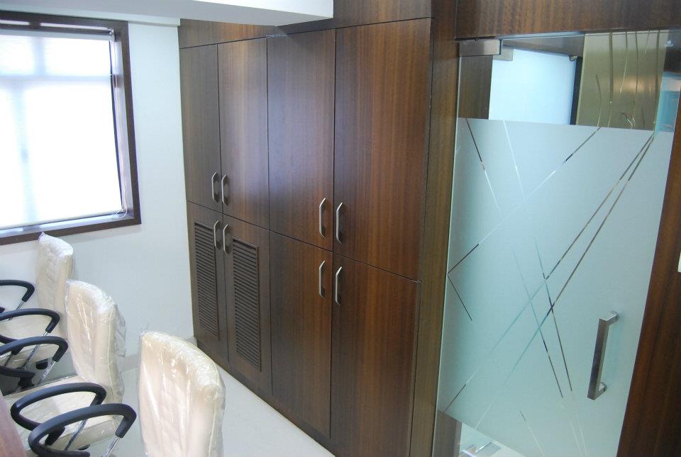 Wooden Finished Office Cabinets by Nilesh V. Gosavi Traditional | Interior Design Photos & Ideas