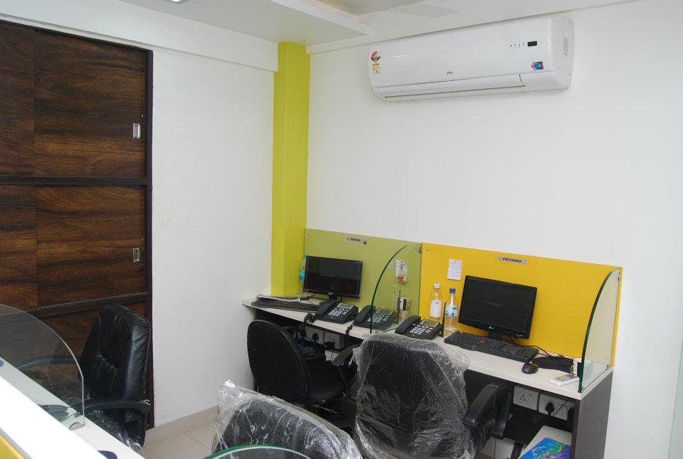Modern Open Office Space by Nilesh V. Gosavi Modern | Interior Design Photos & Ideas