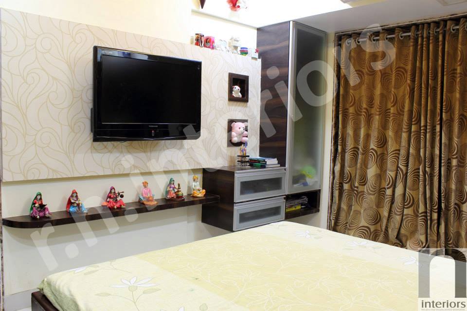 Modern Tv Display unit by Nilesh V. Gosavi Bedroom Contemporary | Interior Design Photos & Ideas