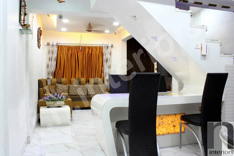 Classy Modern Living Room Area by Nilesh V. Gosavi Living-room Modern | Interior Design Photos & Ideas