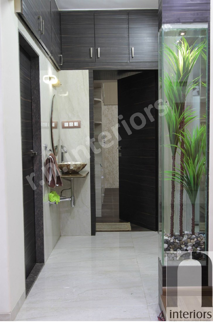 Modern Home Hallway by Nilesh V. Gosavi Indoor-spaces Modern | Interior Design Photos & Ideas