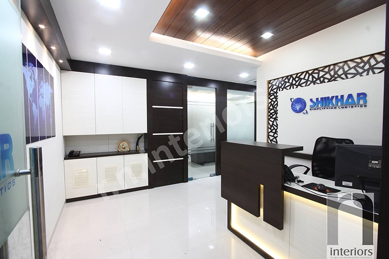 Modern Office Reception by Nilesh V. Gosavi Modern | Interior Design Photos & Ideas