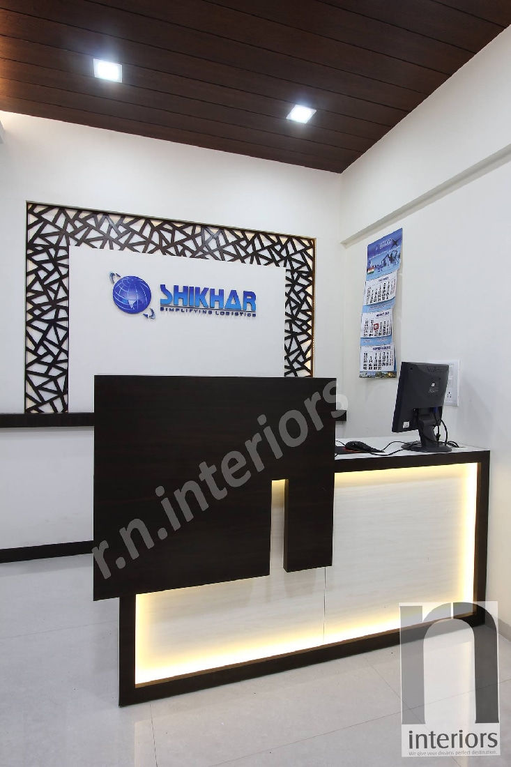 Modern Office Reception by Nilesh V. Gosavi Modern | Interior Design Photos & Ideas