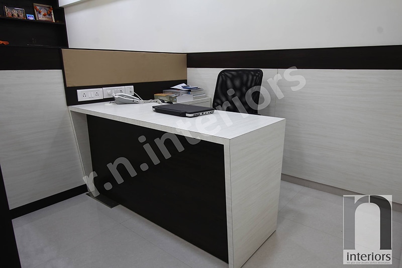 Modern Office Reception by Nilesh V. Gosavi Modern | Interior Design Photos & Ideas