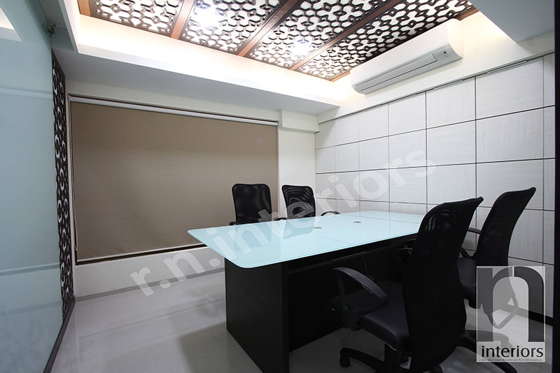 Modern Office cabin by Nilesh V. Gosavi Modern | Interior Design Photos & Ideas