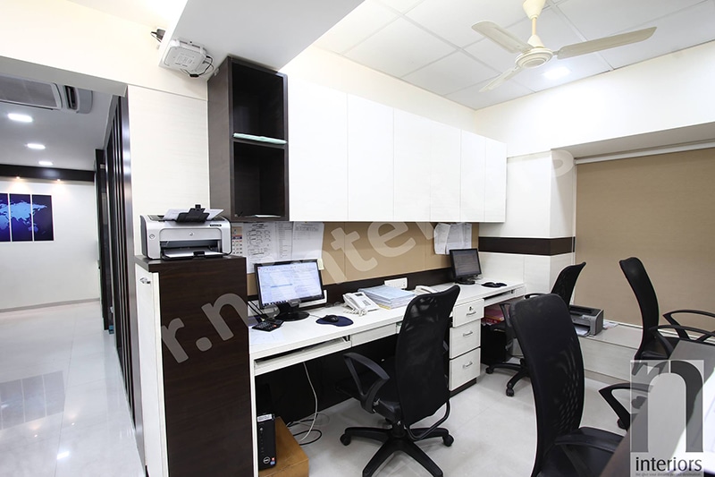 Modern Open Office Space by Nilesh V. Gosavi Modern | Interior Design Photos & Ideas