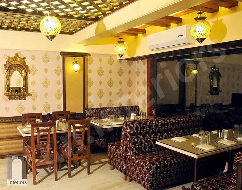 Contemporary Fine Dine Restaurant by Nilesh V. Gosavi Contemporary | Interior Design Photos & Ideas