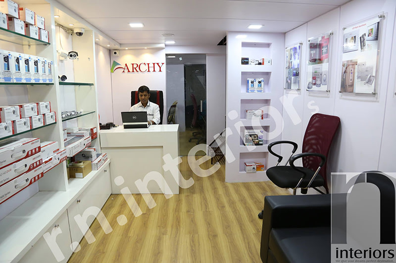 Modern Retail Outlet by Nilesh V. Gosavi Modern | Interior Design Photos & Ideas