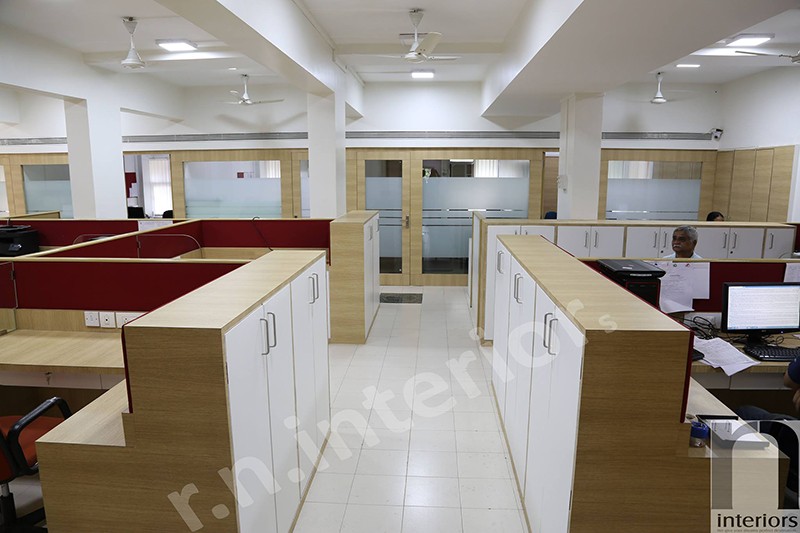 Modern Cellular Office Space by Nilesh V. Gosavi Modern | Interior Design Photos & Ideas
