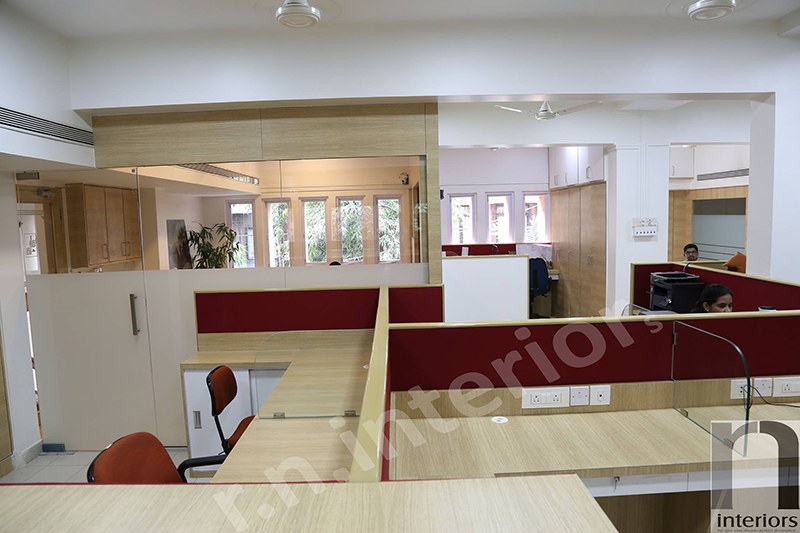 Modern Cellular office by Nilesh V. Gosavi Modern | Interior Design Photos & Ideas