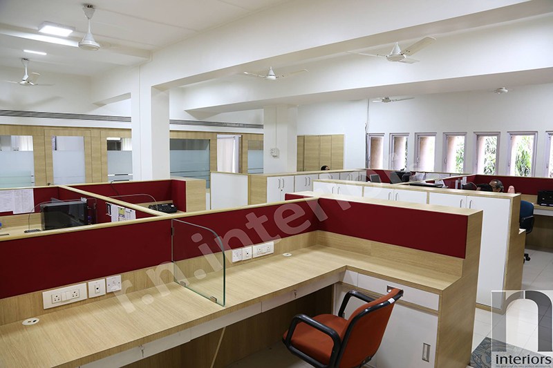 Modern Cellular Office by Nilesh V. Gosavi Modern | Interior Design Photos & Ideas